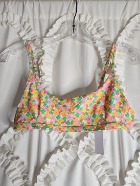 New Bright Swimwear Bali Pink floral bikini Top Sz Large